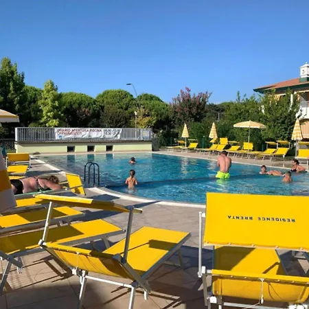 Appartement Bright 300mt From The