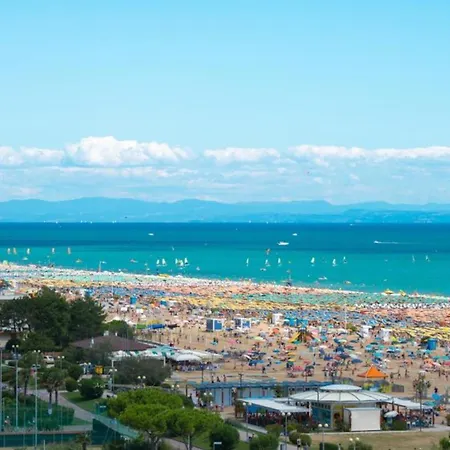 Bright 300 Mt From The - Beahost Apartment Bibione